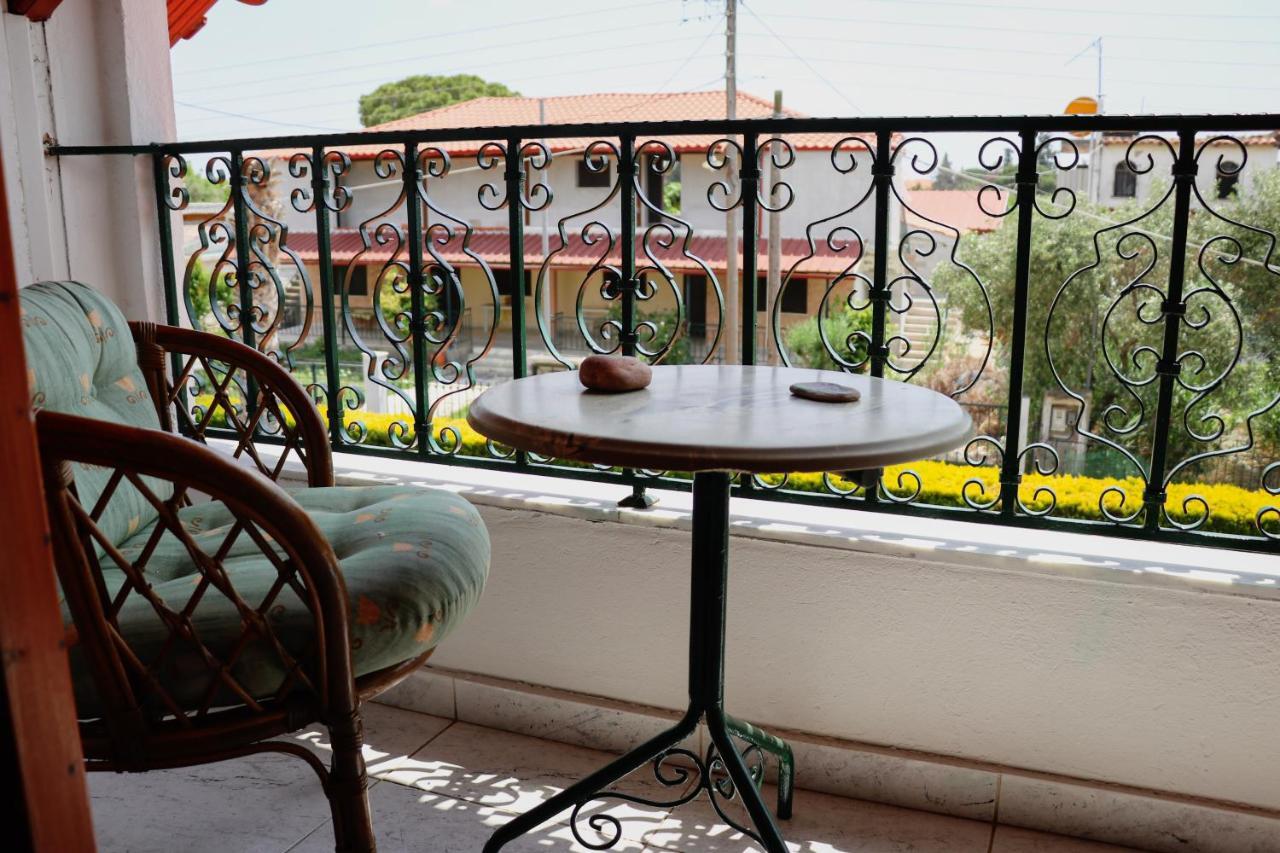 Renaissance Holidays Villa Nea Kallikrateia Extérieur photo