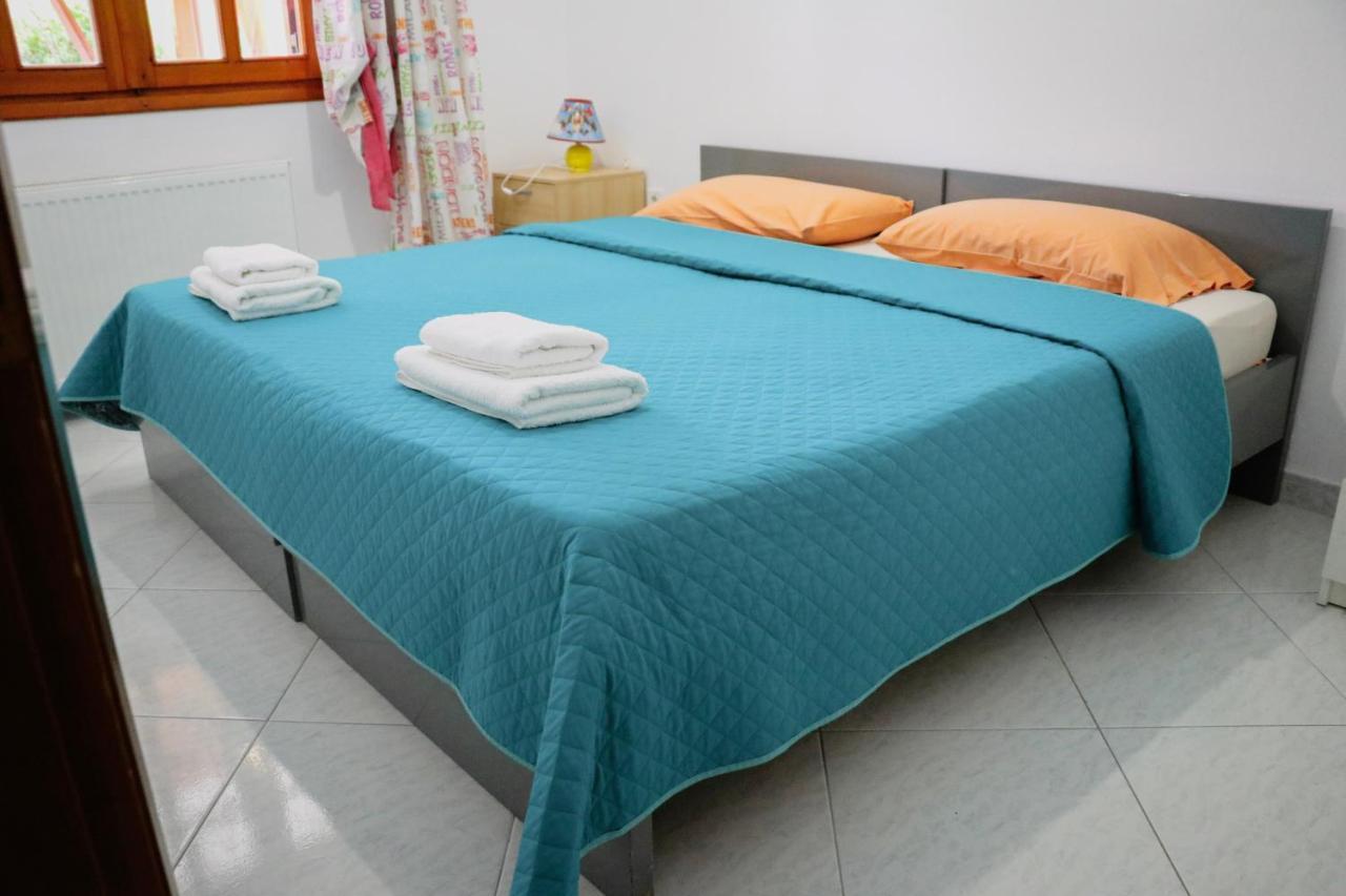 Renaissance Holidays Villa Nea Kallikrateia Extérieur photo
